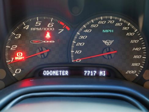 Used 2004 Chevrolet Corvette Z06 RWD image 44