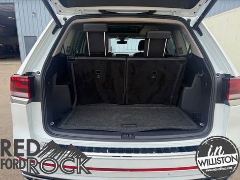 Used 2024 Volkswagen Atlas SEL Premium R-Line AWD/4WD image 26