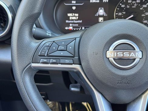 Used 2023 Nissan Kicks SV FWD image 18