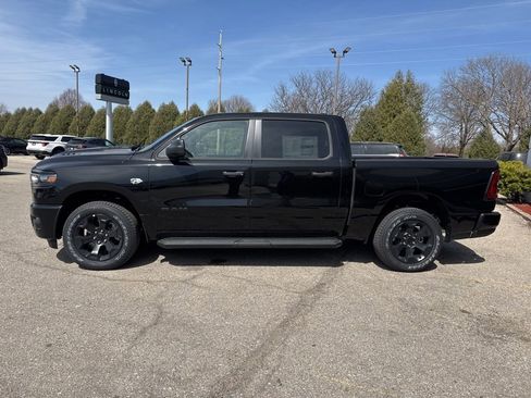 New 2026 RAM 1500 Express AWD/4WD image 4