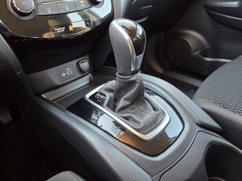 Certified 2021 Nissan Rogue Sport S image 24