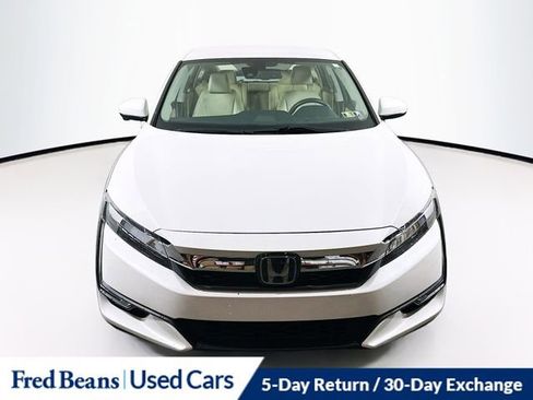 Used 2018 Honda Clarity Touring image 2