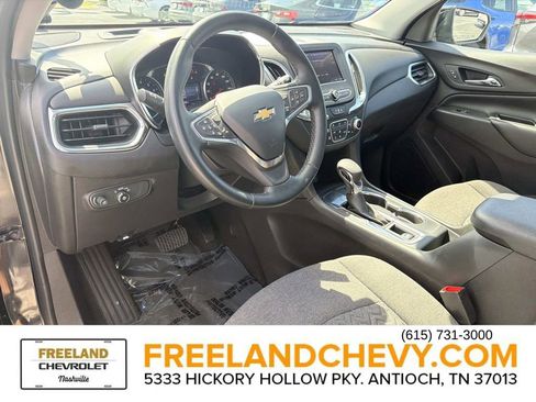 Used 2024 Chevrolet Equinox LT FWD image 27