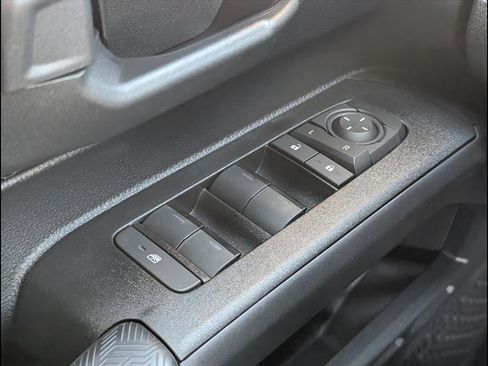 New 2026 Toyota 4Runner SR5 image 16