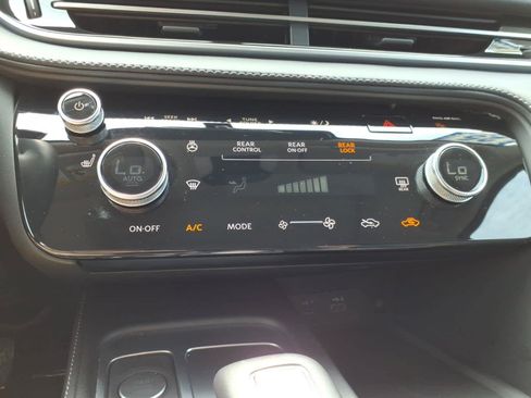 Certified 2025 INFINITI QX60 Pure w/ Cargo Package AWD/4WD image 20