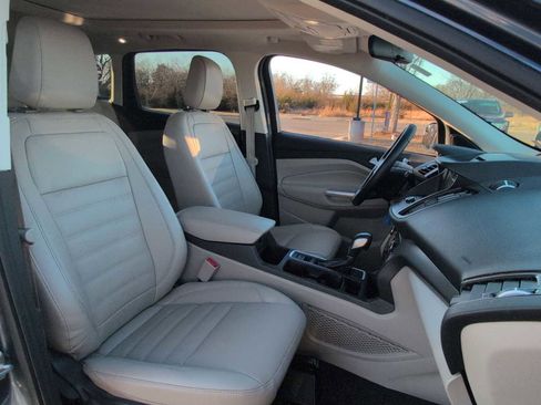 Used 2018 Ford Escape SEL image 22