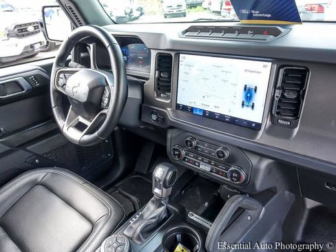 Certified 2025 Ford Bronco Badlands AWD/4WD image 25