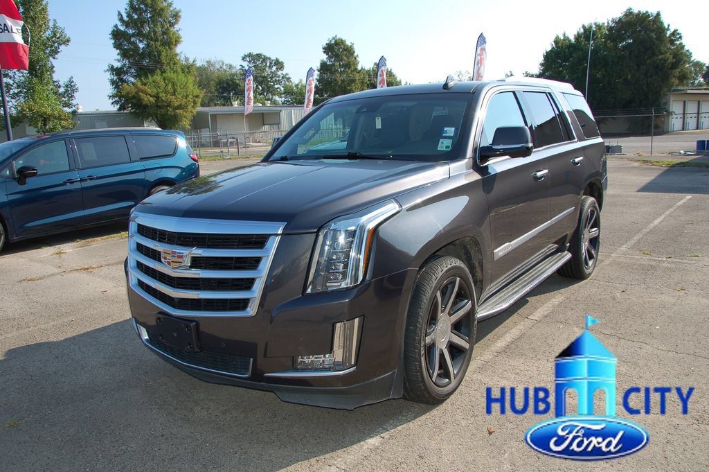 Used 2016 Cadillac Escalade Luxury AWD/4WD image 1