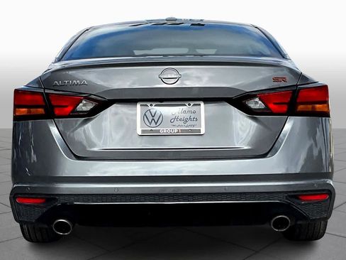 Used 2024 Nissan Altima 2.5 SR image 4
