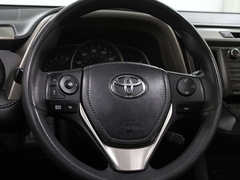 Used 2014 Toyota RAV4 XLE image 7