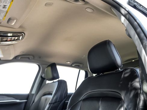 Used 2023 Jeep Grand Cherokee Limited image 43