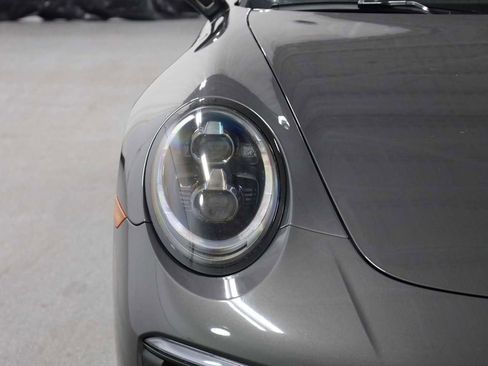 Used 2019 Porsche 911 Carrera GTS image 15