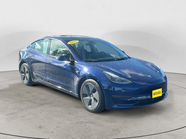 Used 2022 Tesla Model 3 Long Range AWD/4WD image 3