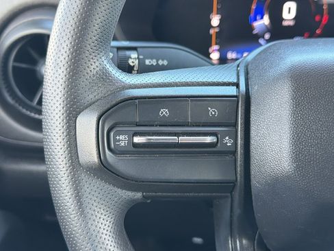 Certified 2023 Chevrolet Colorado Trail Boss w/ Technology Package AWD/4WD image 17
