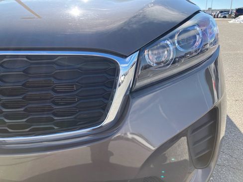 Used 2019 Kia Sorento FWD V6 image 30