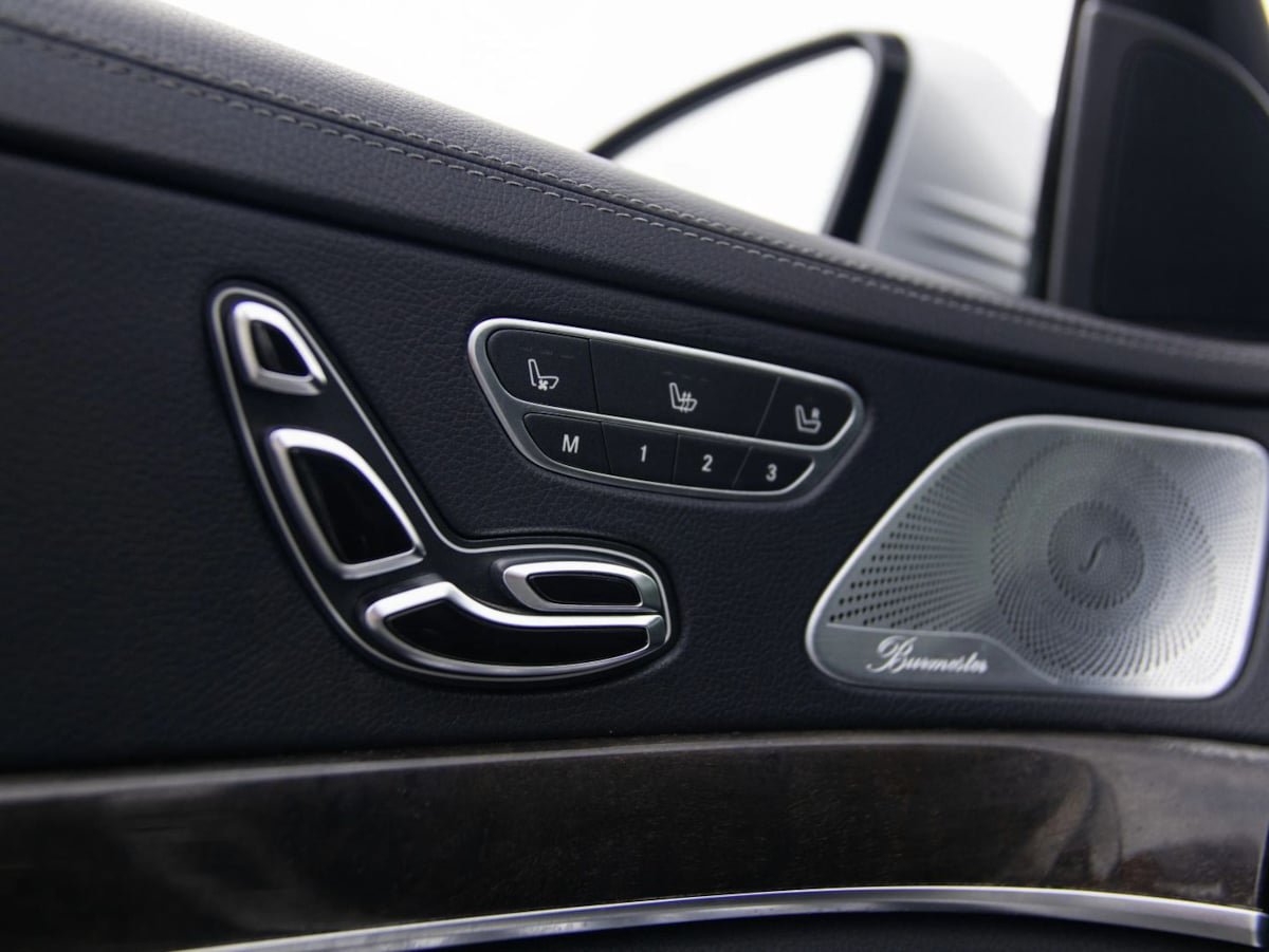 Used 2015 Mercedes-Benz S 550 Sedan image 16