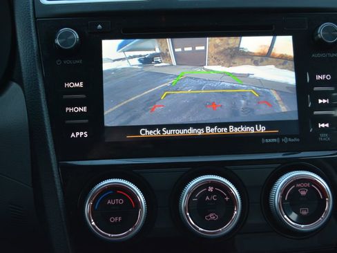 Used 2018 Subaru Forester 2.5i Premium w/ All-Weather Package image 19