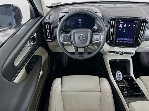 New 2026 Volvo XC40 B5 Ultra w/ Climate Package AWD/4WD image 20