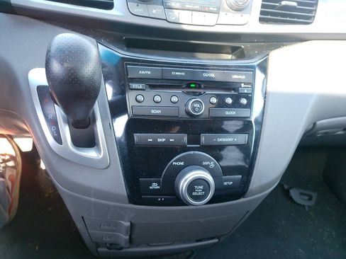 Used 2013 Honda Odyssey EX-L image 36