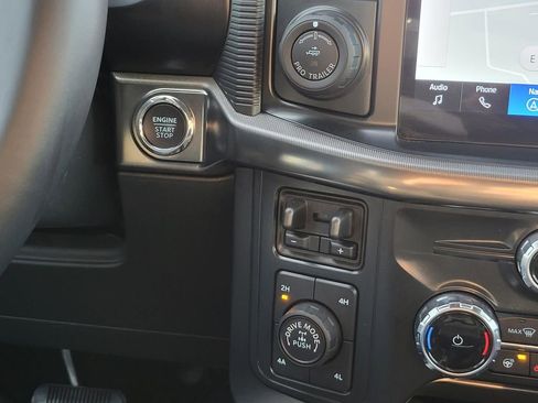 Used 2025 Ford F150 Raptor image 26