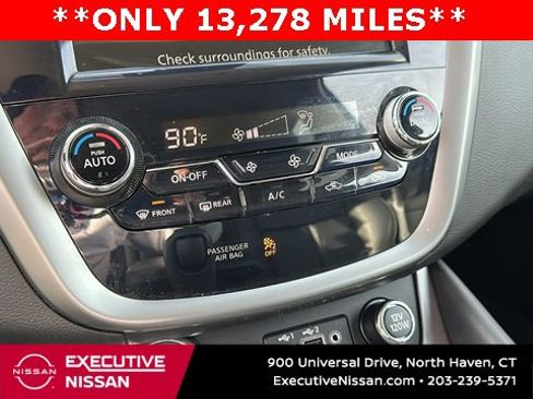 Certified 2024 Nissan Murano SV w/ SV Midnight Edition Package image 16