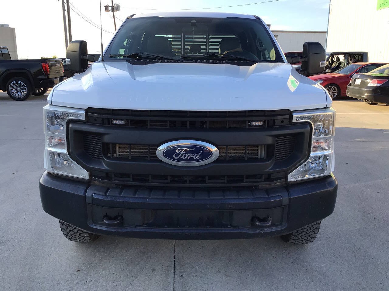 Used 2022 Ford F250 XL w/ Power Equipment Group AWD/4WD image 4