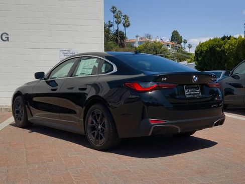 New 2026 BMW i4 eDrive40 w/ Premium Package RWD image 17