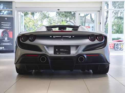 Used 2023 Ferrari F8 Tributo image 26