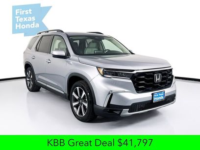 Certified 2025 Honda Pilot Touring