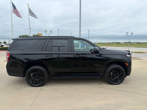 Used 2022 Chevrolet Tahoe LT w/ Luxury Package AWD/4WD image 6