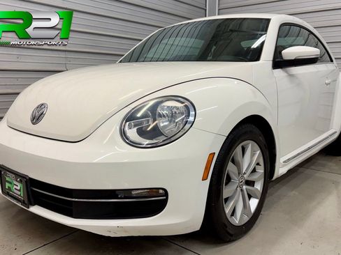 Used 2013 Volkswagen Beetle TDI FWD image 1