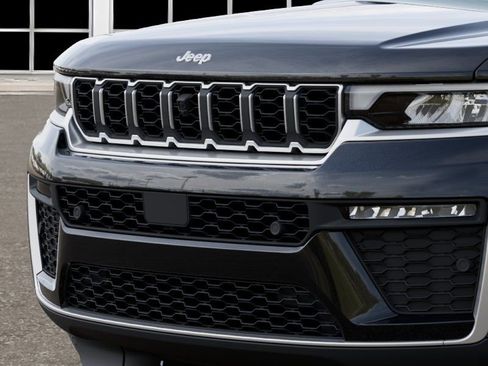 New 2026 Jeep Grand Cherokee Limited image 11