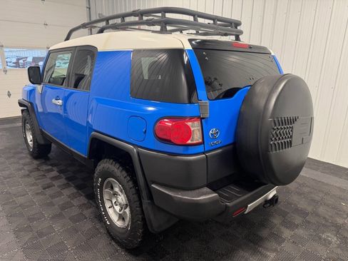 Used 2008 Toyota FJ Cruiser 4WD image 4