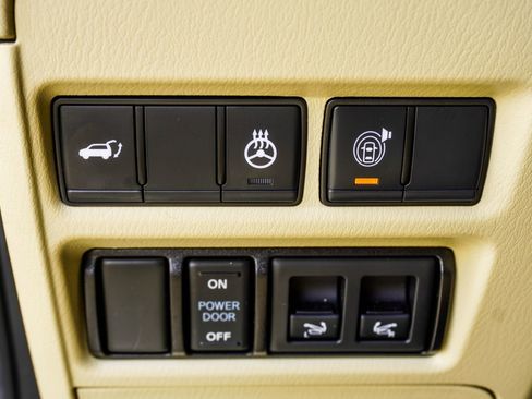 Used 2023 INFINITI QX80 Sensory w/ Cargo Package image 32