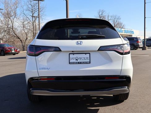 New 2026 Honda HR-V EX-L image 6