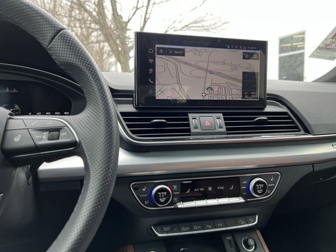 Used 2024 Audi Q5 2.0T Prestige image 31