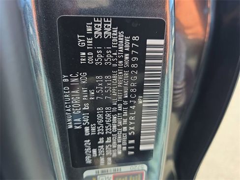 Certified 2024 Kia Sorento S w/ Panoramic Sunroof Package image 40