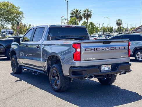 Used 2021 Chevrolet Silverado 1500 Custom Trail Boss AWD/4WD image 2