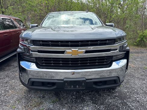 Used 2019 Chevrolet Silverado 1500 LT w/ All-Star Edition AWD/4WD image 2