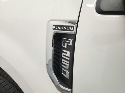 Used 2022 Ford F250 Platinum AWD/4WD image 36