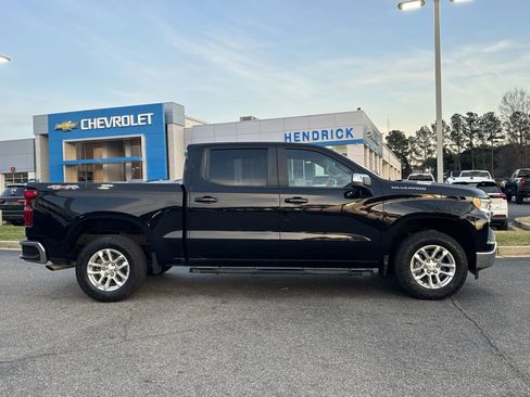 Used 2023 Chevrolet Silverado 1500 LT image 11