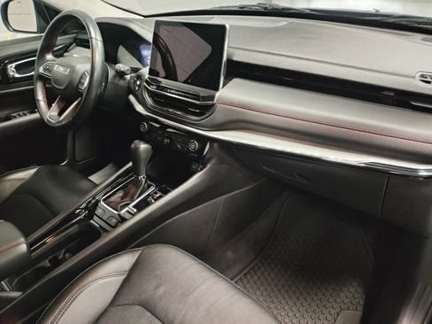 Used 2022 Jeep Compass Trailhawk w/ Trailhawk Convenience Group image 8