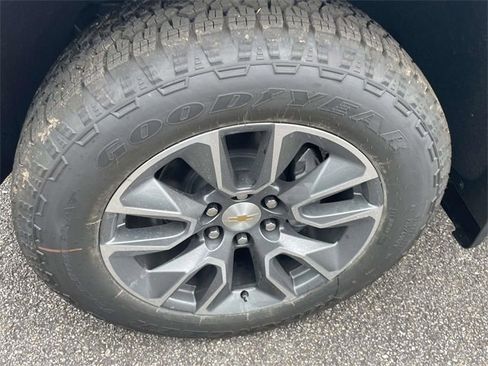 New 2026 Chevrolet Silverado 1500 LT image 9