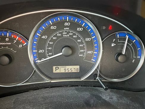 Used 2013 Subaru Forester 2.5X w/ Popular Pkg 1 AWD/4WD image 28