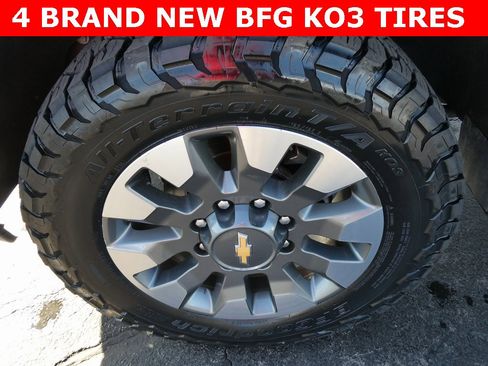 Certified 2024 Chevrolet Silverado 2500 Custom w/ Custom Convenience Package image 3