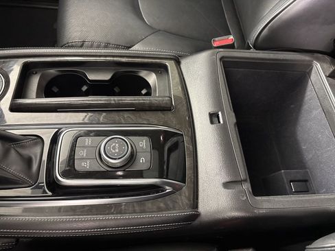 Used 2024 INFINITI QX80 Luxe image 40