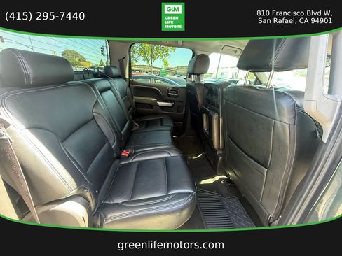 Used 2017 Chevrolet Silverado 1500 LT w/ LT Eassist Package AWD/4WD image 16