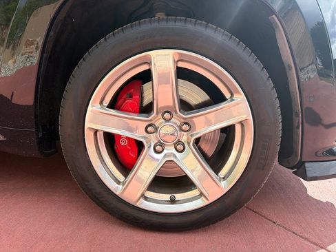 Used 2017 Jeep Grand Cherokee SRT image 33
