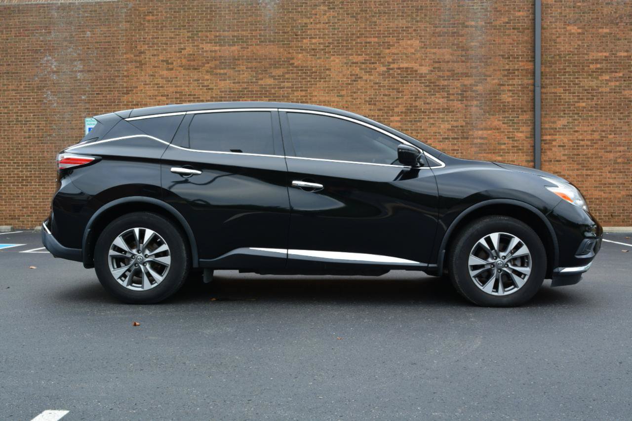 Used 2017 Nissan Murano S w/ Navigation Package AWD/4WD image 4