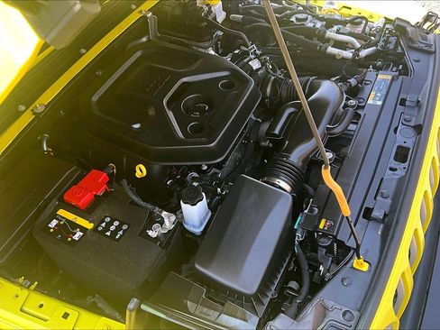 Used 2023 Jeep Wrangler Sahara w/ Cold Weather Group image 32